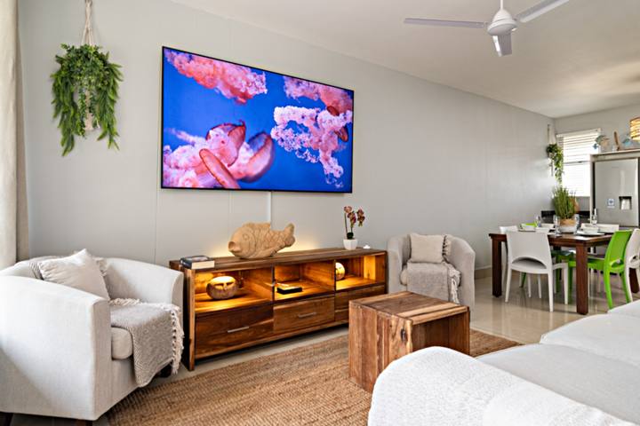 Bermuda 303 Lounge